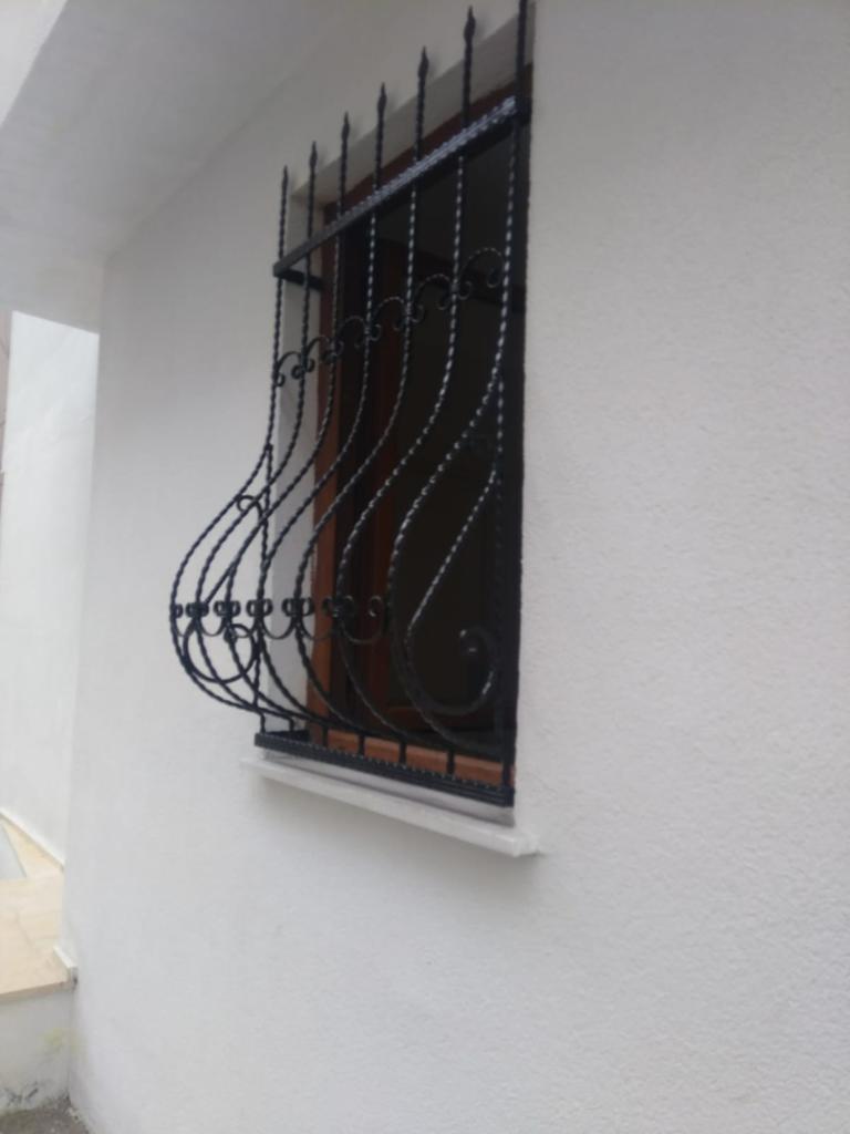 PENCERE KORKULUKLARI